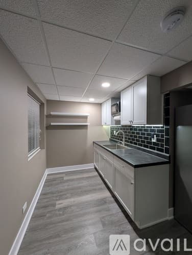 North Aurora House: 707 Thompson Avenue