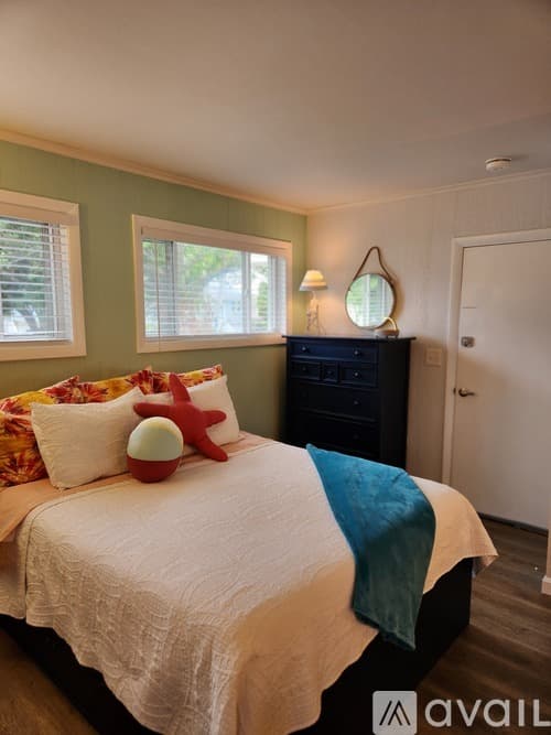 Middletown Apartment: 130 Reservoir Road