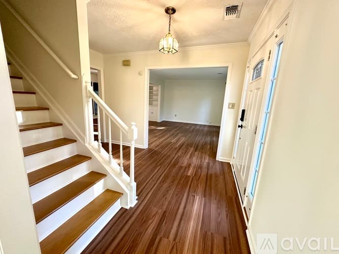 Marietta House: 2160 Heritage Trace Ln