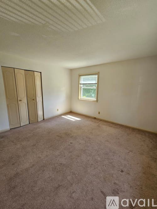 Cambridge Springs Apartment: 430 Spring Street