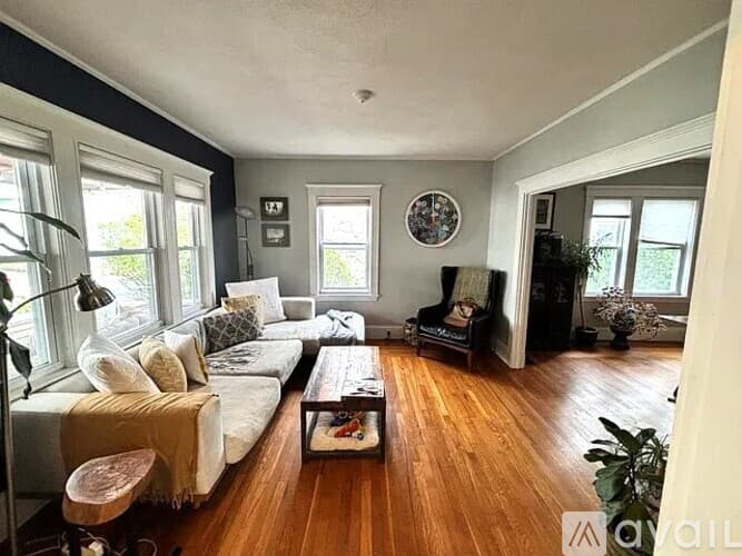 Somerville Condo: 24 Teele Ave