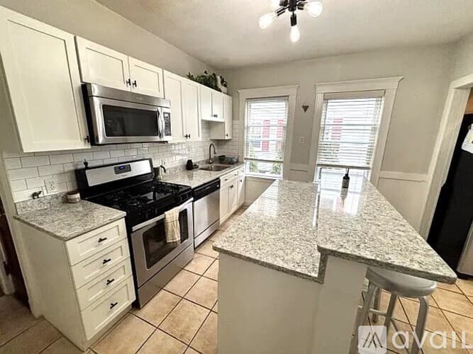 Somerville Condo: 24 Teele Ave
