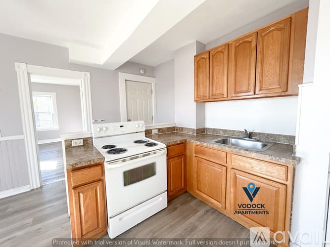 New Britain Apartment: 67 Booth St