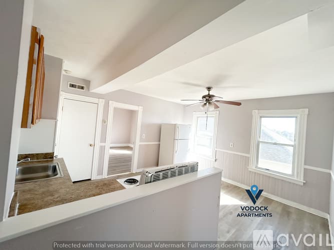 New Britain Apartment: 67 Booth St
