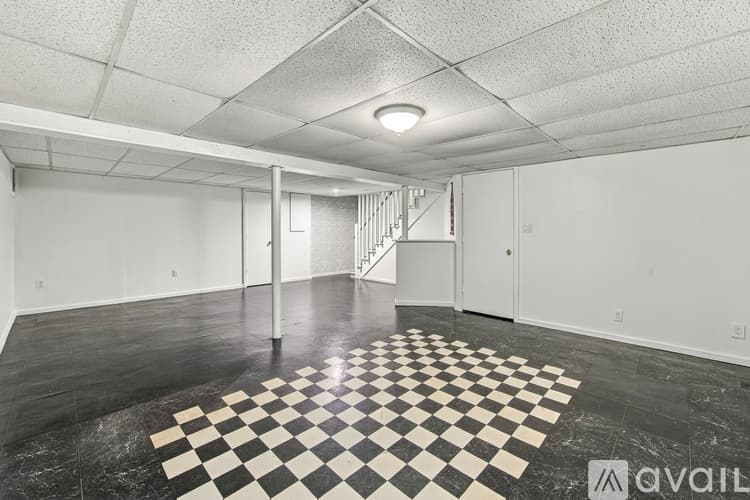 Southington Townhome: 62 Longo Drive