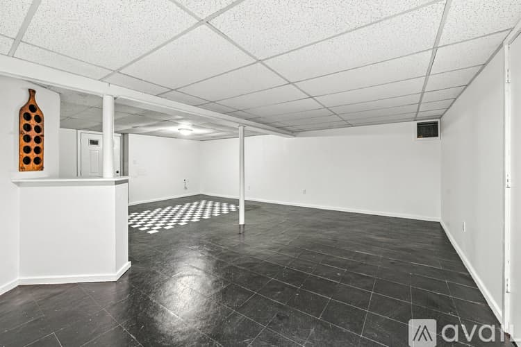 Southington Townhome: 62 Longo Drive