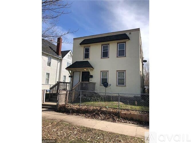 Minneapolis House: 3329 Oakland Avenue