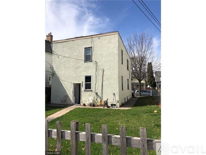 Minneapolis House: 3329 Oakland Avenue