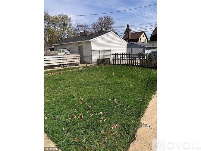 Minneapolis House: 3329 Oakland Avenue