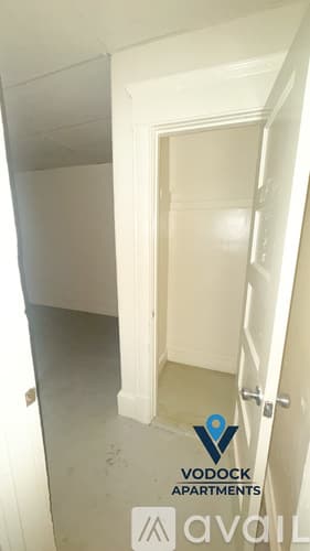 Holyoke Apartment: 43 Mosher St
