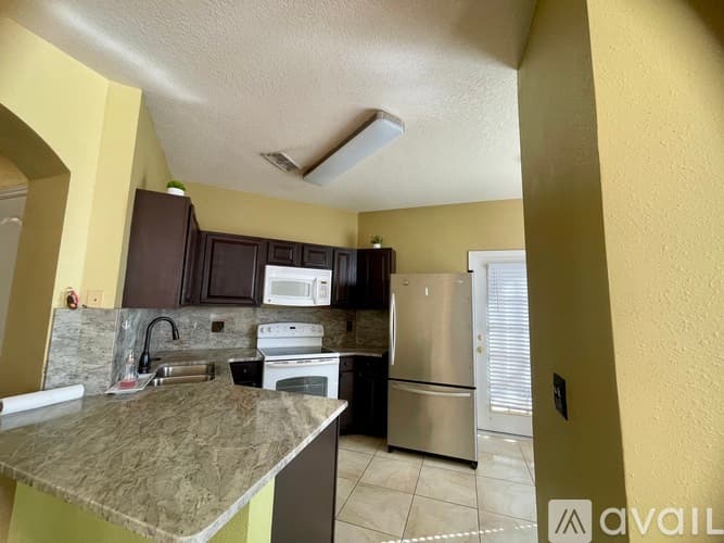 Tampa Condo: 17910 Villa Creek Drive