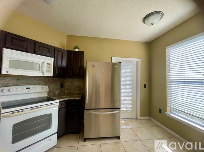 Tampa Condo: 17910 Villa Creek Drive