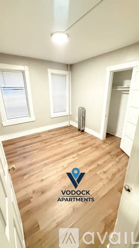 Springfield Apartment: 529 Union St