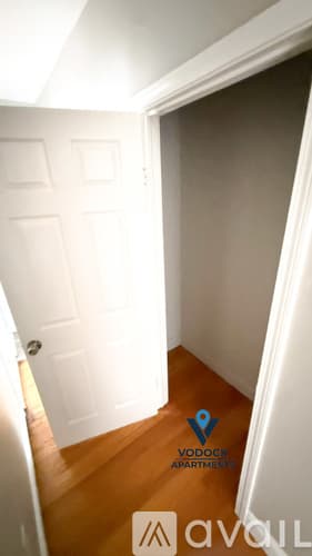 Hartford Apartment: 9 Wyllys St
