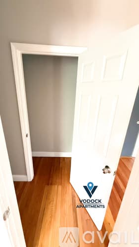 Hartford Apartment: 9 Wyllys St
