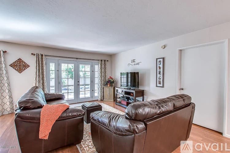 Phoenix House: 2531 E Bluefield Ave