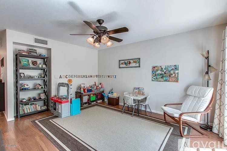 Phoenix House: 2531 E Bluefield Ave