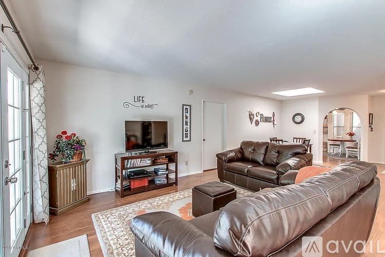 Phoenix House: 2531 E Bluefield Ave