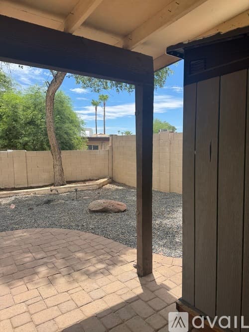 Phoenix House: 2531 E Bluefield Ave