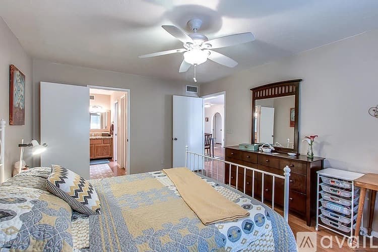 Phoenix House: 2531 E Bluefield Ave