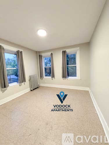 Springfield Apartment: 529 Union St