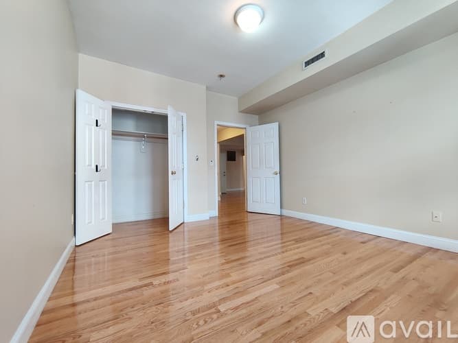 Brookline Apartment: 49 St Marys St