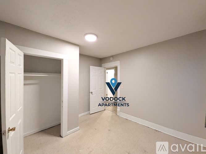 Springfield Apartment: 529 Union St