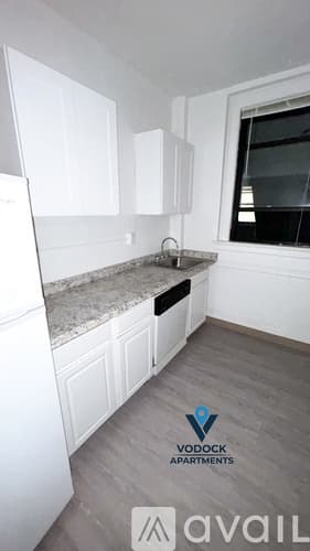 New London Apartment: 43 Granite St