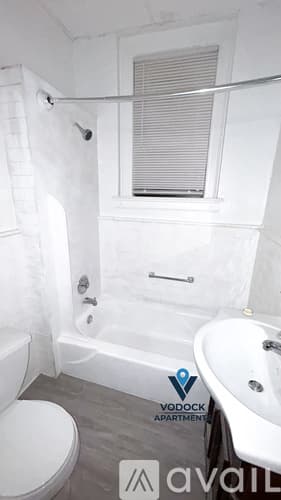 New London Apartment: 43 Granite St