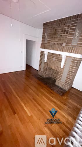 New London Apartment: 43 Granite St