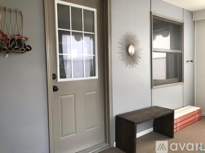 Duluth House: 5128 Glendale Street