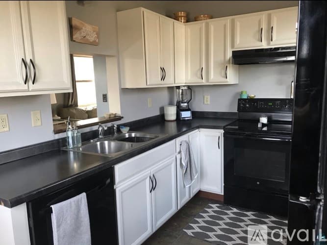 Duluth House: 5128 Glendale Street