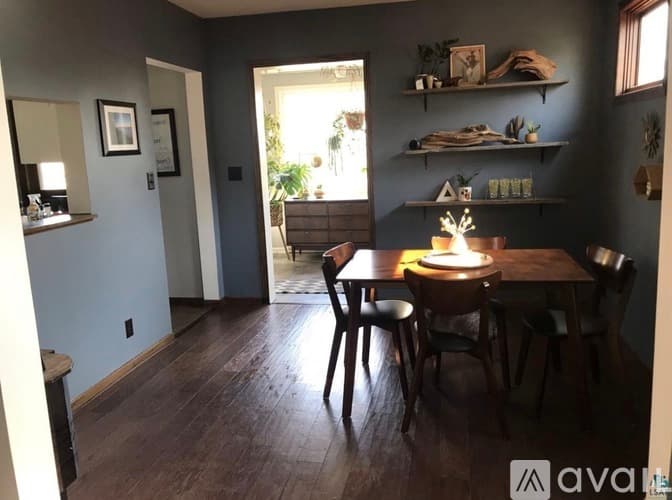 Duluth House: 5128 Glendale Street