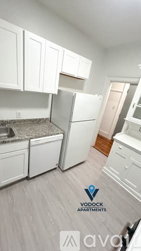 New London Apartment: 43 Granite St