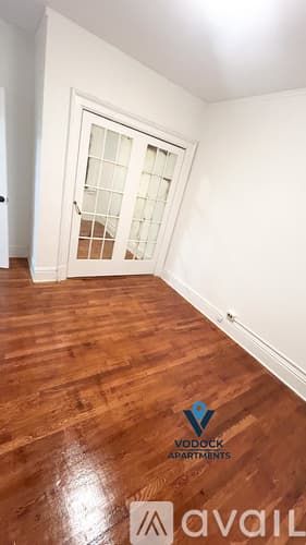 New London Apartment: 43 Granite St