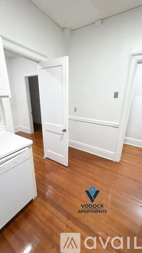 New London Apartment: 43 Granite St