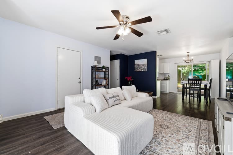 San Antonio House: 5279 Charolais Dr
