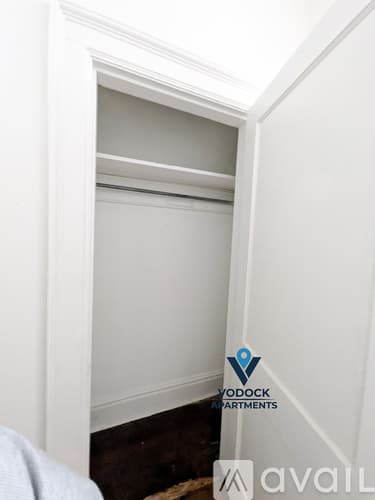 New London Apartment: 43 Granite St