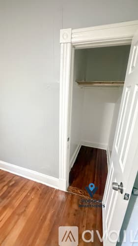 Hartford Apartment: 14 Hillside Ave