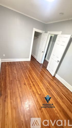 Hartford Apartment: 14 Hillside Ave