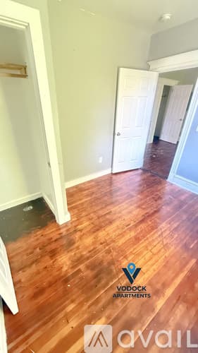 Hartford Apartment: 14 Hillside Ave