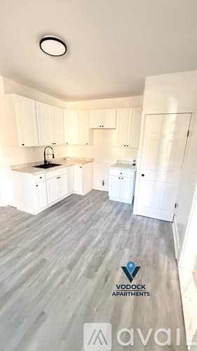 Hartford Apartment: 14 Hillside Ave