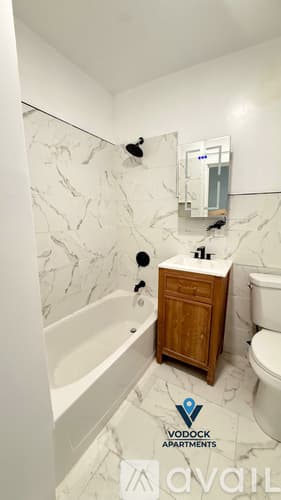 Hartford Apartment: 14 Hillside Ave