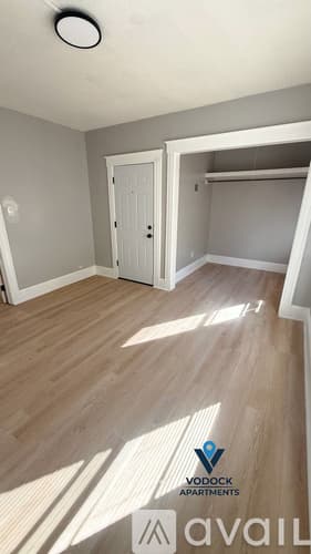 Hartford Apartment: 14 Hillside Ave