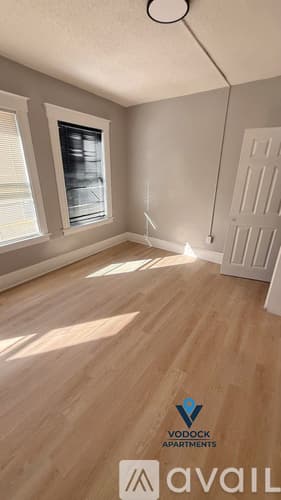 Hartford Apartment: 14 Hillside Ave