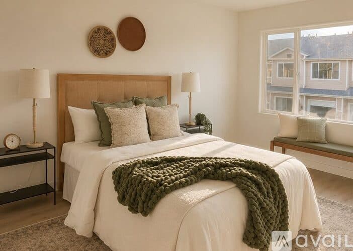 Watsonville Townhome: 10 Kamilah Deyn Circle