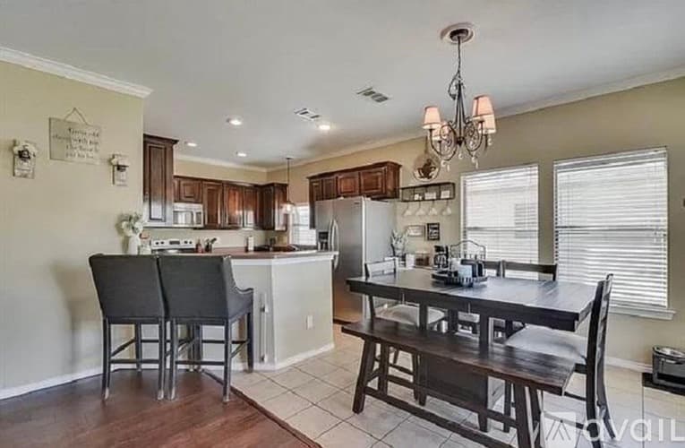 Fort Worth House: 6904 Legato Lane