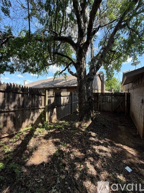 Arlington Apartment: 2209 Viewtop Lane