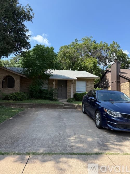 Arlington Apartment: 2209 Viewtop Lane