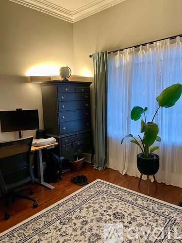 Philadelphia Apartment: 1702 West Girard Avenue